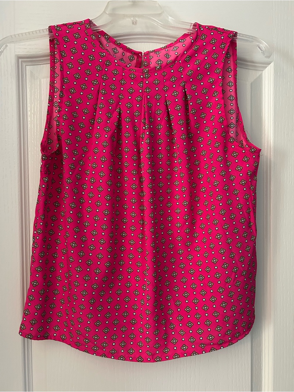 Bundle of 4 Emery Rose floral tops, M - Picture 5 of 5